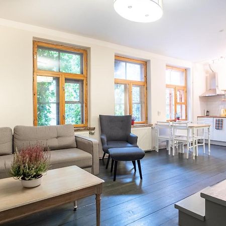 Dream Stay - Bright 2-Bedroom 2-Floor Old Town Apartment Talin Exterior foto