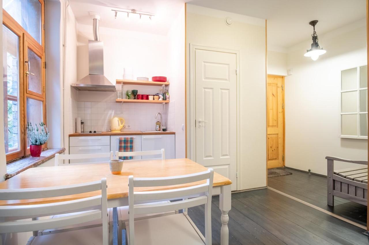 Dream Stay - Bright 2-Bedroom 2-Floor Old Town Apartment Talin Exterior foto